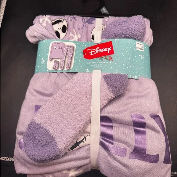 Disney Jack Skellington 3 Piece Set Womens Size 3X (22-24) Pajamas Pjs Socks NWT - Picture 6 of 14